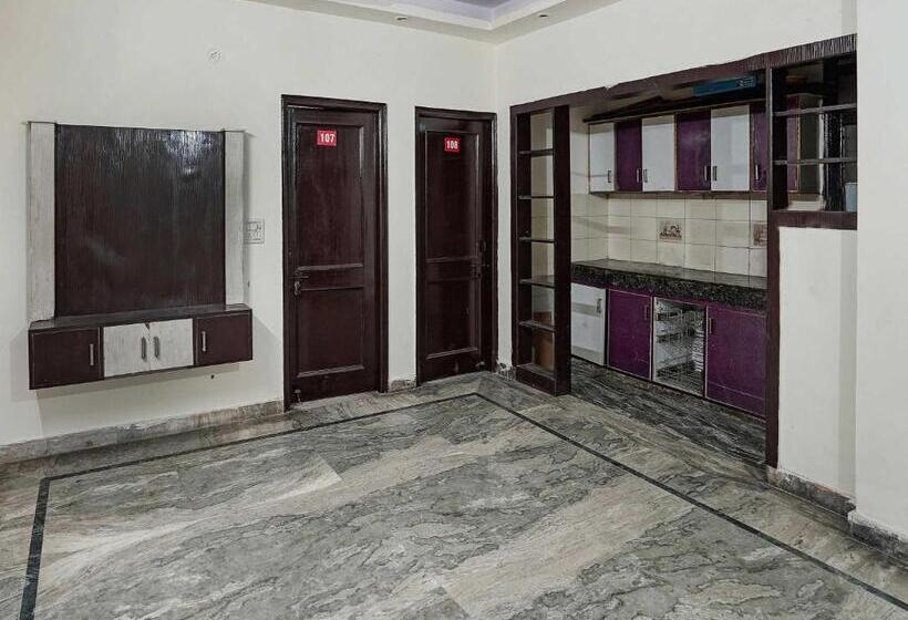 Super Hotel O Sai Residency