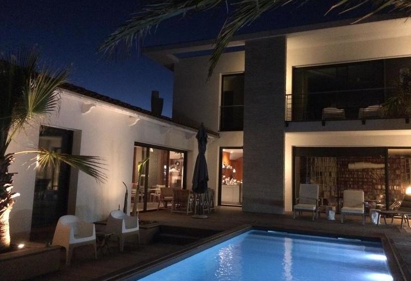 مبيت وإفطار Cap 10