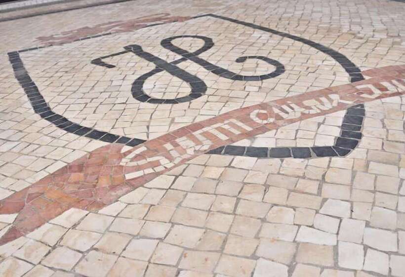 تختخواب و صبحانه Domaine De Saint Obre