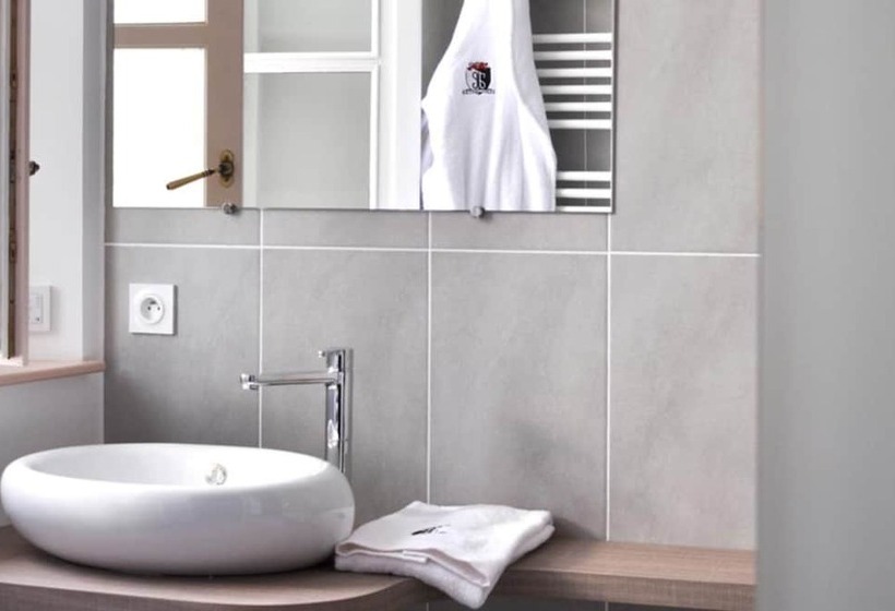 تختخواب و صبحانه Domaine De Saint Obre