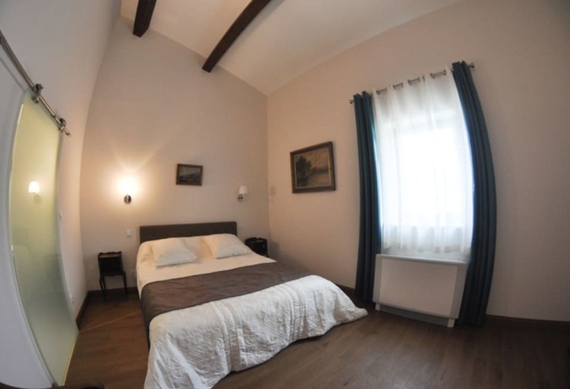 تختخواب و صبحانه Domaine De Saint Obre