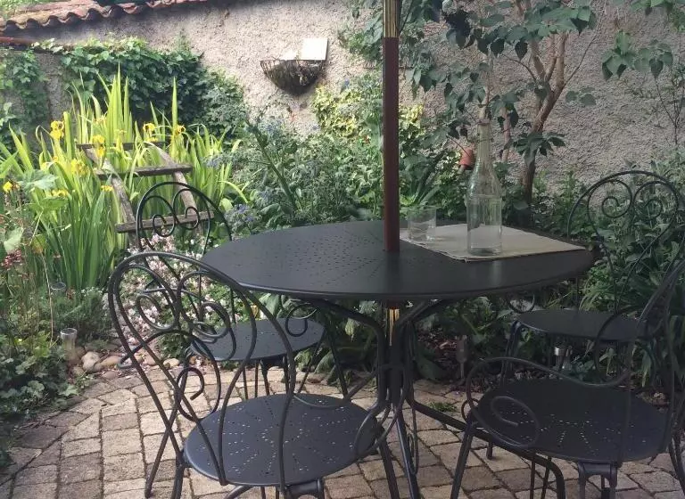 Aamiaismajoitus (B&B) La Maison D Ivona