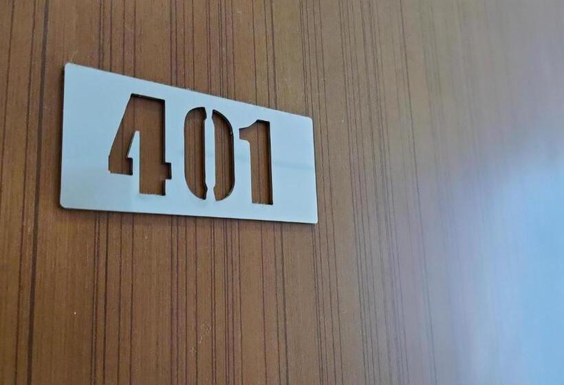 تختخواب و صبحانه 川岸空中villa