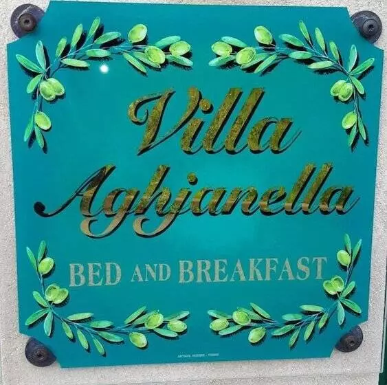 تختخواب و صبحانه Villa Aghjanella