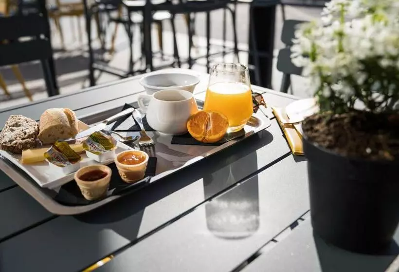Hotelli Ibis Styles Guyancourt Versailles