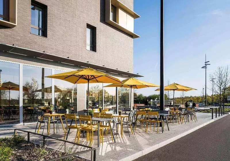 Hotelli Ibis Styles Guyancourt Versailles