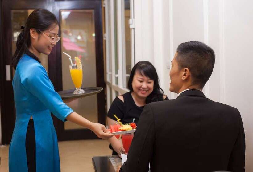 هتل Le Grand Hanoi   The Classic