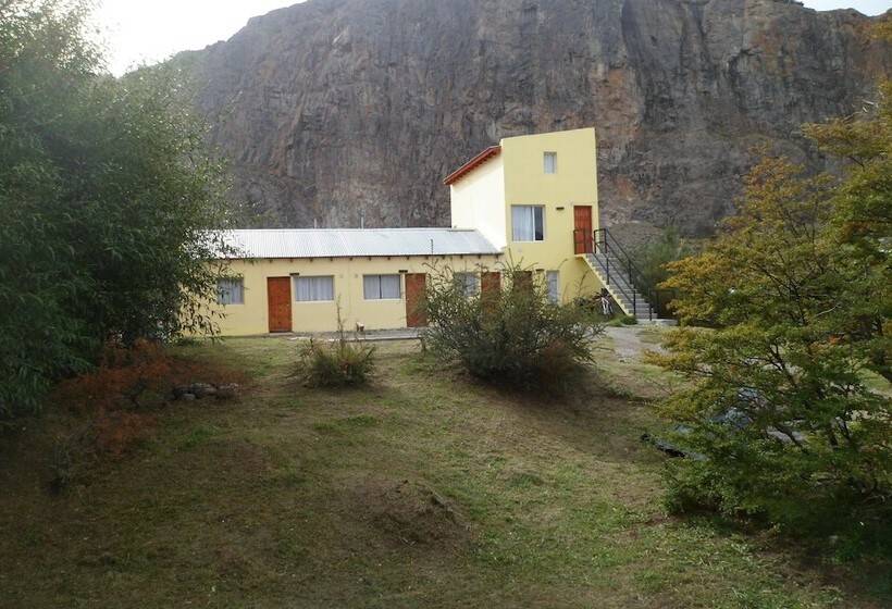 Milenarios Hostel