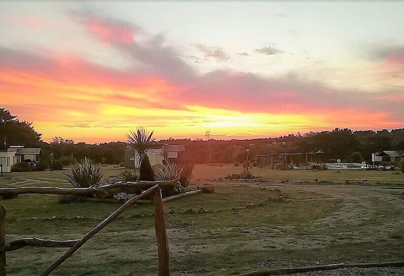 استراحتگاه Ruca Haian. Cabañas Spa & Restó. Tandil