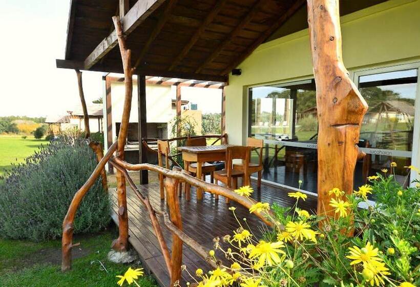 استراحتگاه Ruca Haian. Cabañas Spa & Restó. Tandil