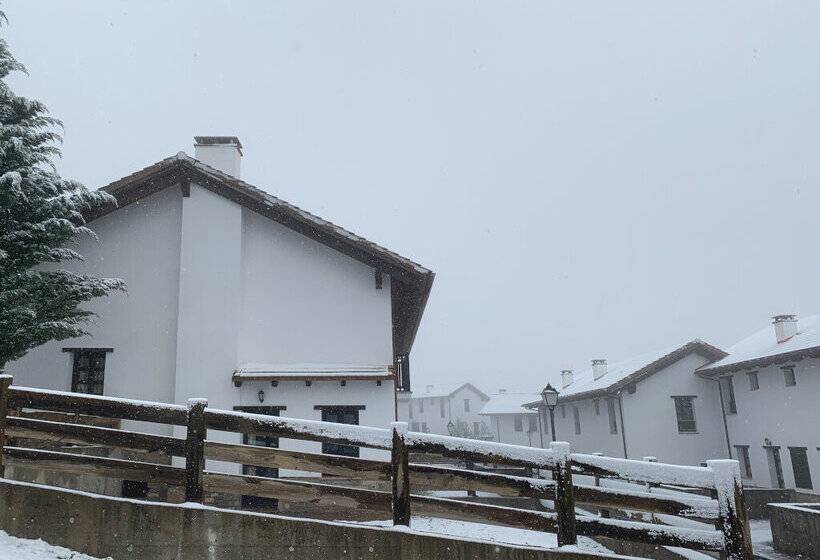 Apartamentos Jaca Mirador de Badaguas 3000