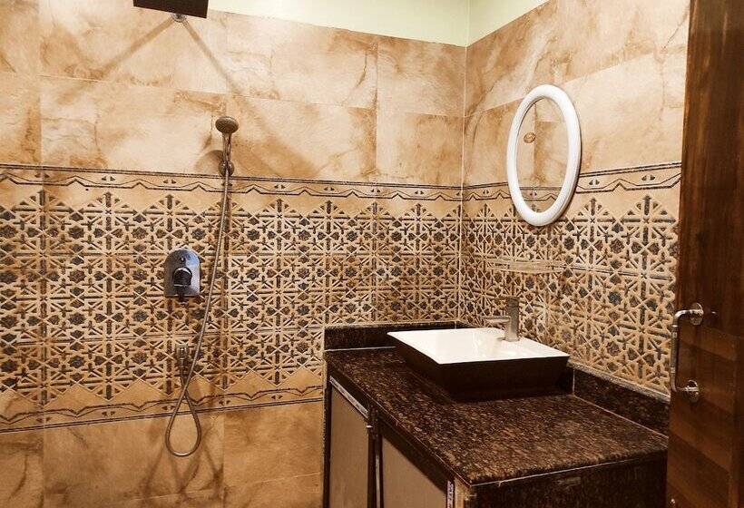 هتل Bhagwani Palace