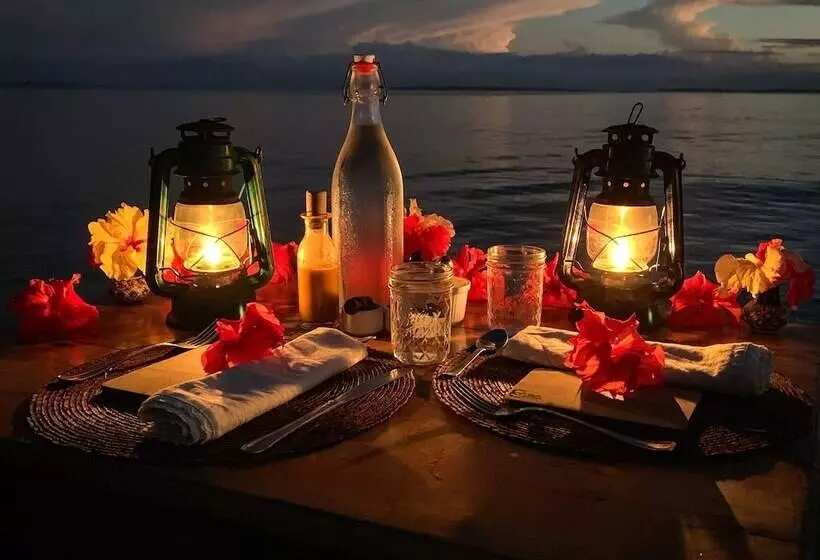 ホテル Casa Cayuco Ecoadventure Lodge