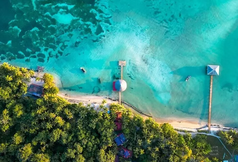 ホテル Casa Cayuco Ecoadventure Lodge