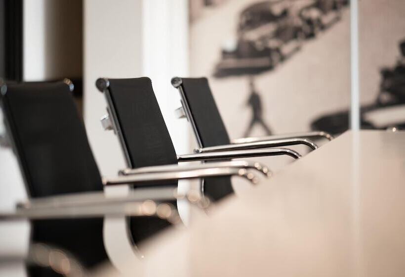 Hotel Shahzoda Grand