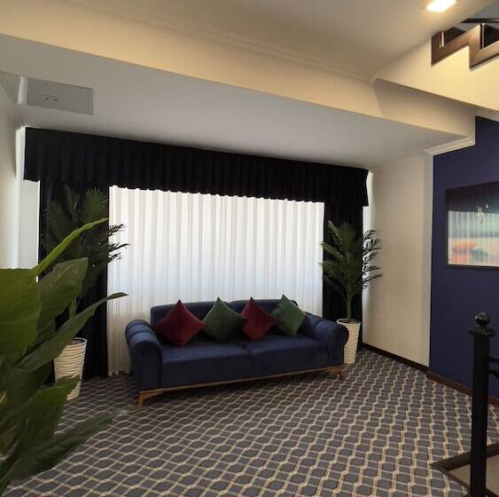 Hotel Shahzoda Grand