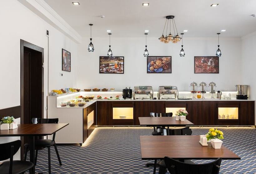 Hotel Shahzoda Grand