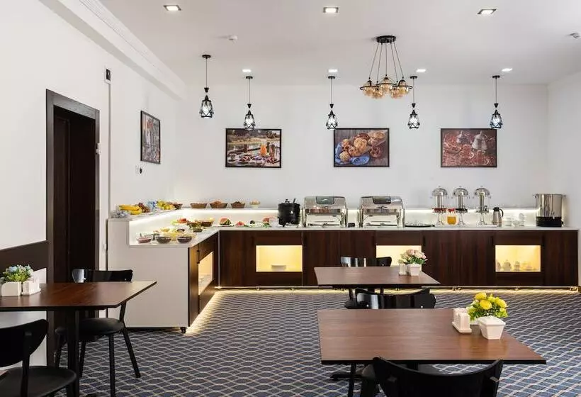 ホテル Shahzoda Grand