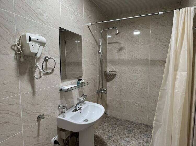 Hotel Shahzoda Grand