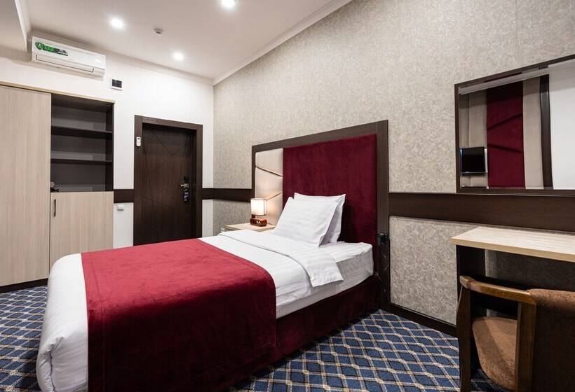 Hotel Shahzoda Grand