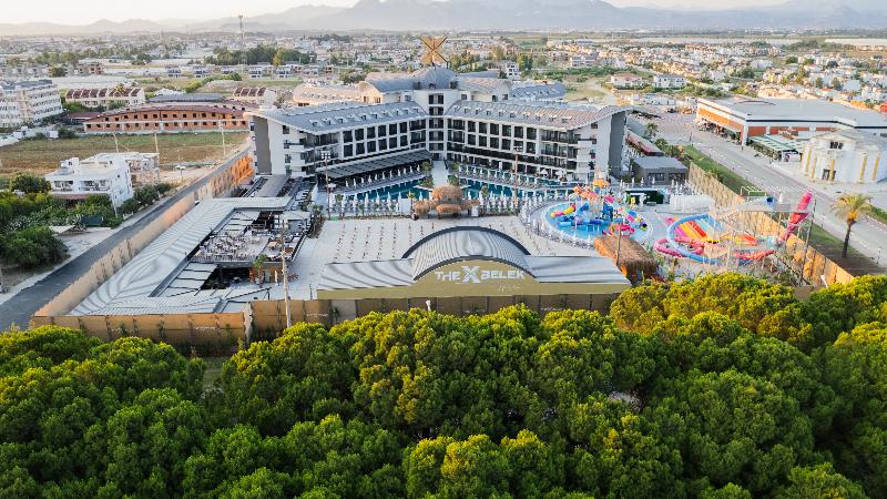 ホテル The X Belek