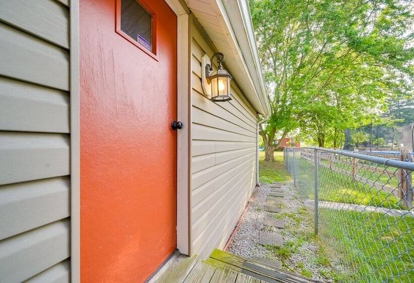 Cozy Fairfield Escape Near Historic Sites