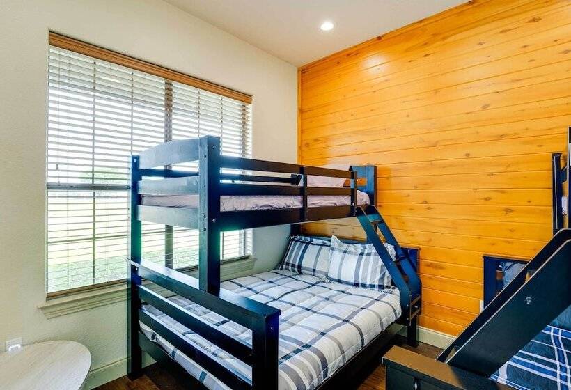 The Oasis Ranch 20 Acre Ranch In Whitewright!