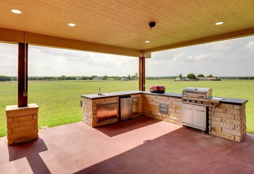 The Oasis Ranch 20 Acre Ranch In Whitewright!