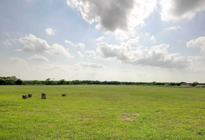 The Oasis Ranch 20 Acre Ranch In Whitewright!