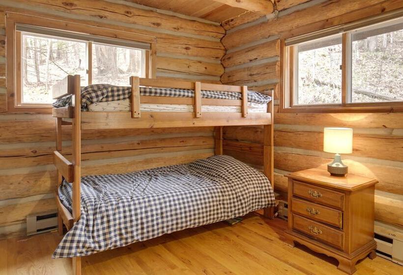 Lakefront Fence Home W/ Private Hot Tub!