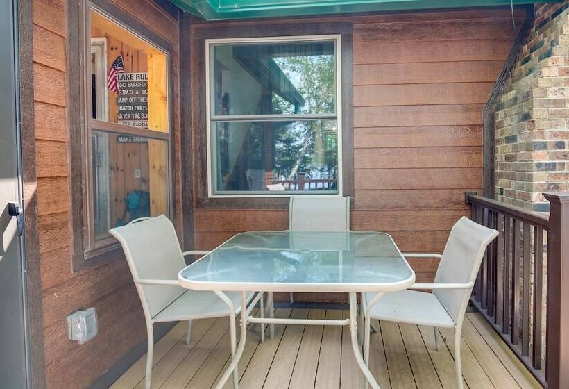 Lakefront Pearson Cottage W/ Swim Dock + Kayaks!