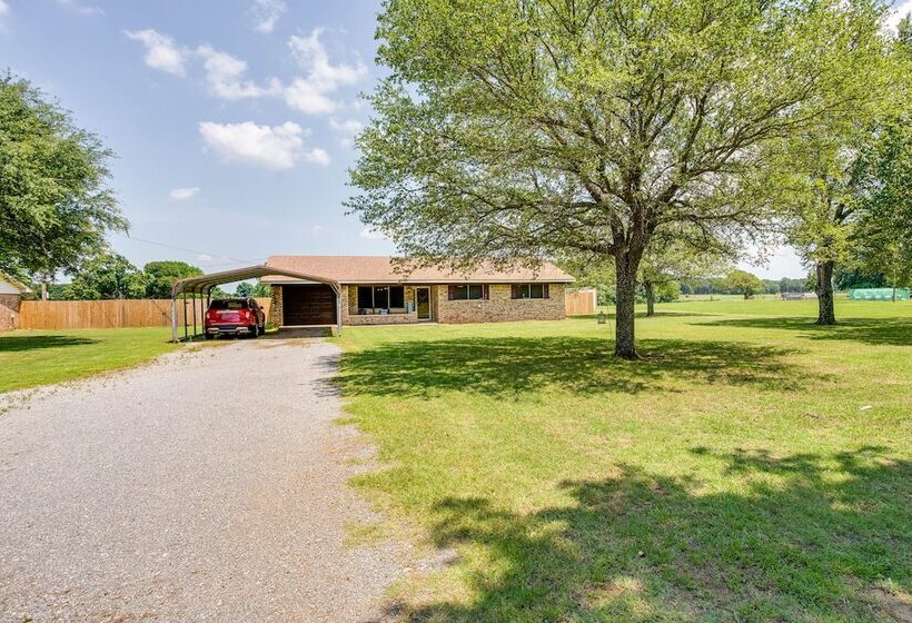 Pet Friendly Cartwright Home W/ Private Backyard!