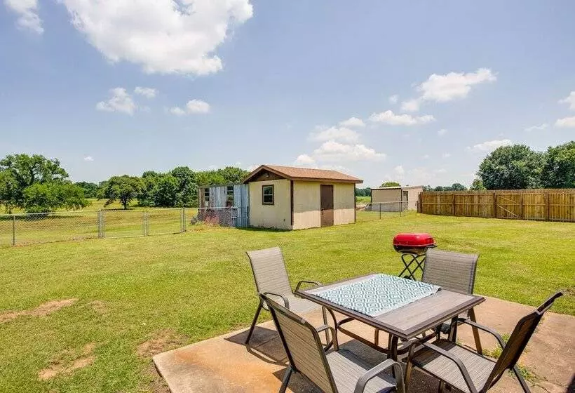 Pet Friendly Cartwright Home W/ Private Backyard!