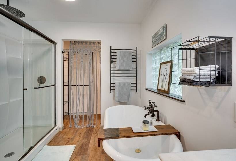 Secluded Marathon Hideaway W/ Fire Pit + Views!