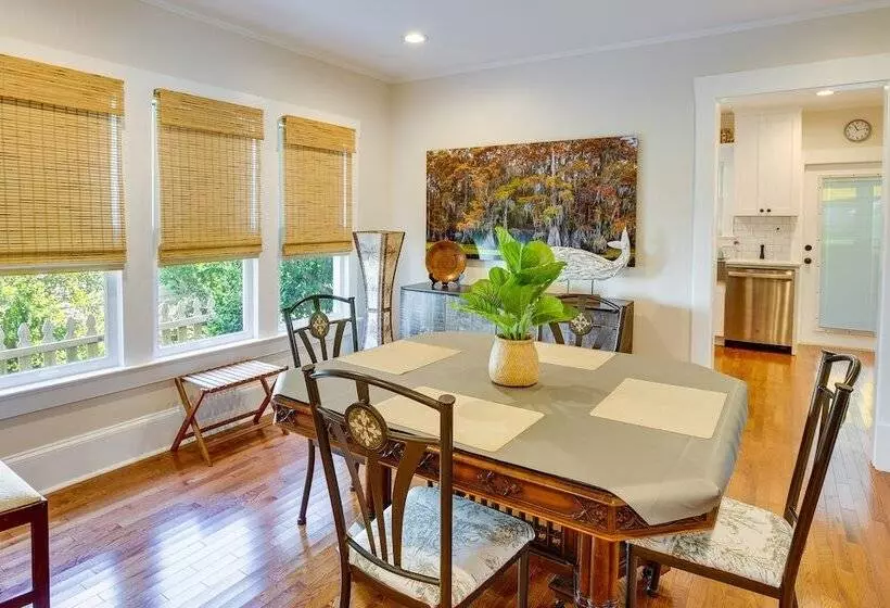 White Springs Gem W/ Patio & Screened Porch!