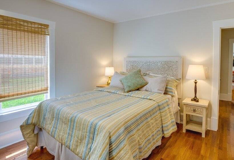 White Springs Gem W/ Patio & Screened Porch!