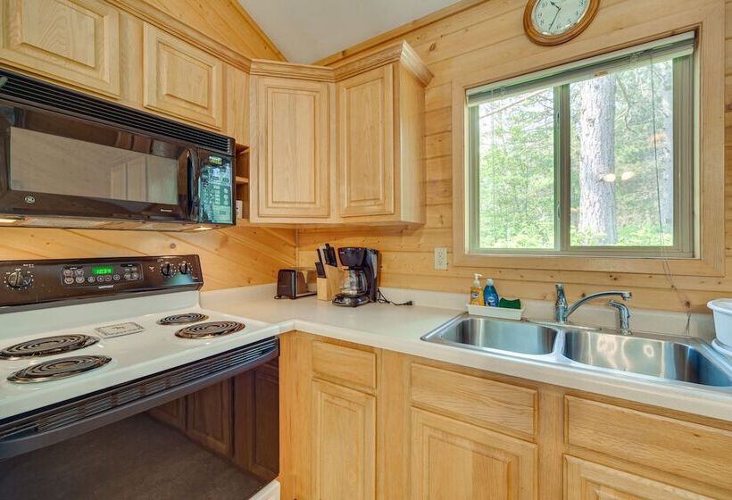 Woodland Cabin W/ Fishing, Atv & Snowmobile Trails