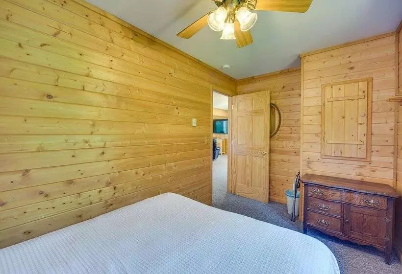 Woodland Cabin W/ Fishing, Atv & Snowmobile Trails