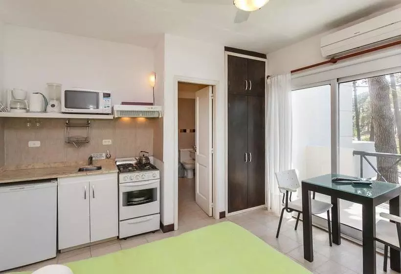 هتل Colina Blanca Apart