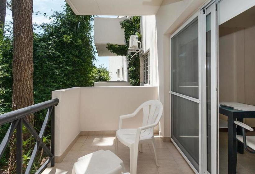 Hotel Colina Blanca Apart