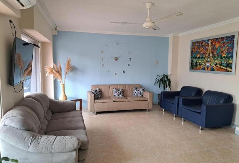 فندق Exito Barranquilla