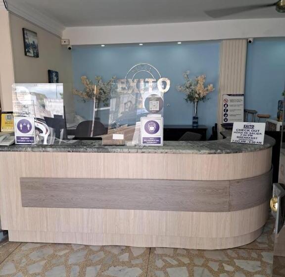 فندق Exito Barranquilla