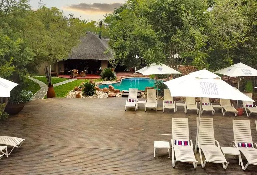 ホテル Finfoot Lake Reserve By Dream Resorts