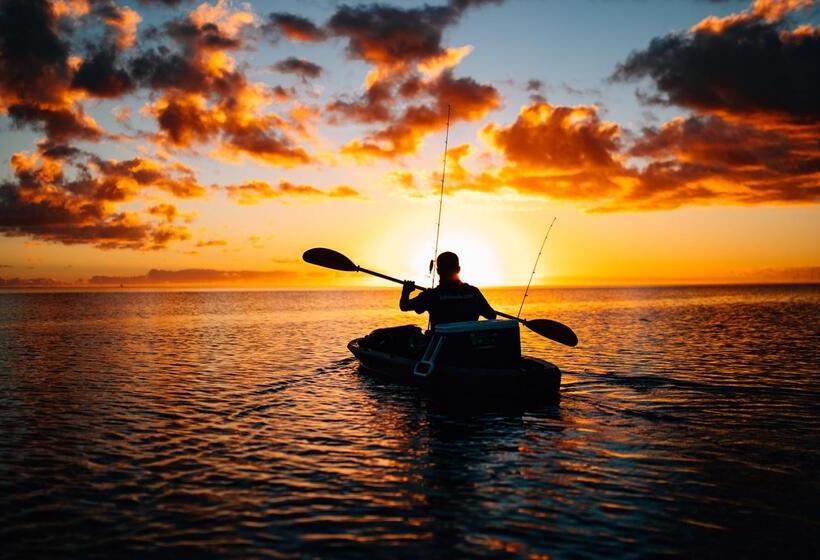 호텔 Finfoot Lake Reserve By Dream Resorts