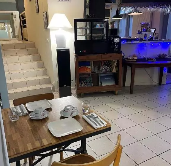 Hotel Hôtel De L Horloge