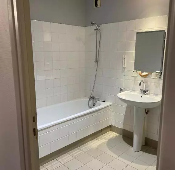 Hotel Hôtel De L Horloge