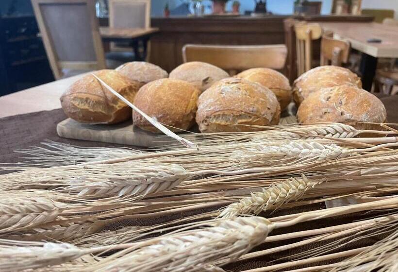 Отель Hôtel De L Horloge