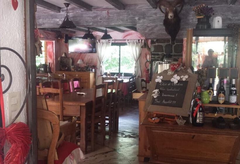 ホテル L'ours Blanc