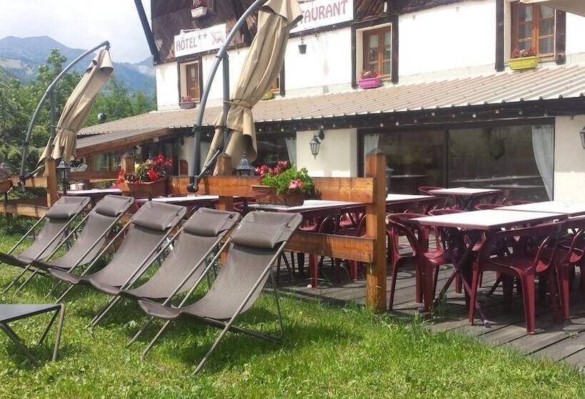 ホテル L'ours Blanc