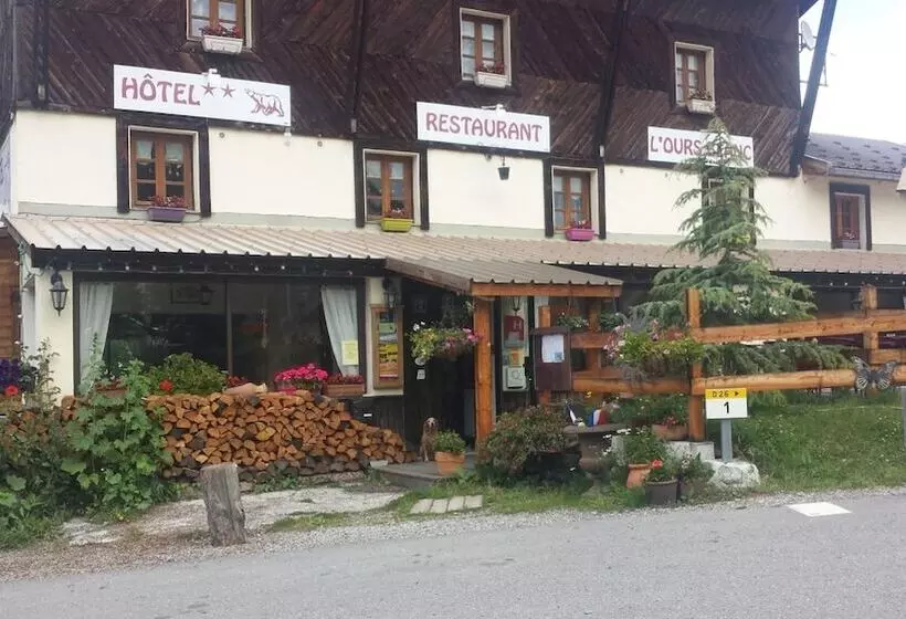 Hotel L'ours Blanc